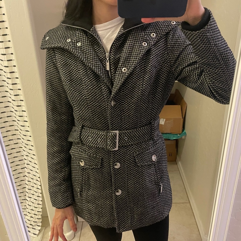 Guess coat